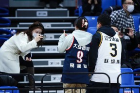 九游- 西甲赛程吃紧；新奥尔良鹈鹕加时末段内部沟通；球迷炸锅；临场指挥获称赞